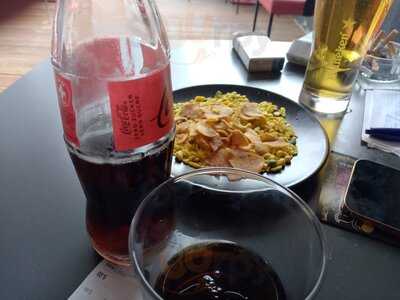 Trishul R Café Restaurant Indien