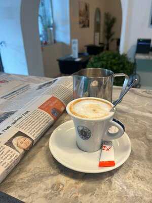 Blend Pizzeria Napoletana & Apèro Bar