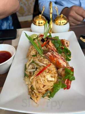 Royal Thai Cuisine