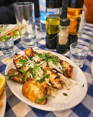 Oroklini Village Tavernio