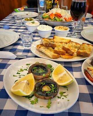 Oroklini Village Tavernio