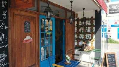 Mel & Mer Cafe Restaurant