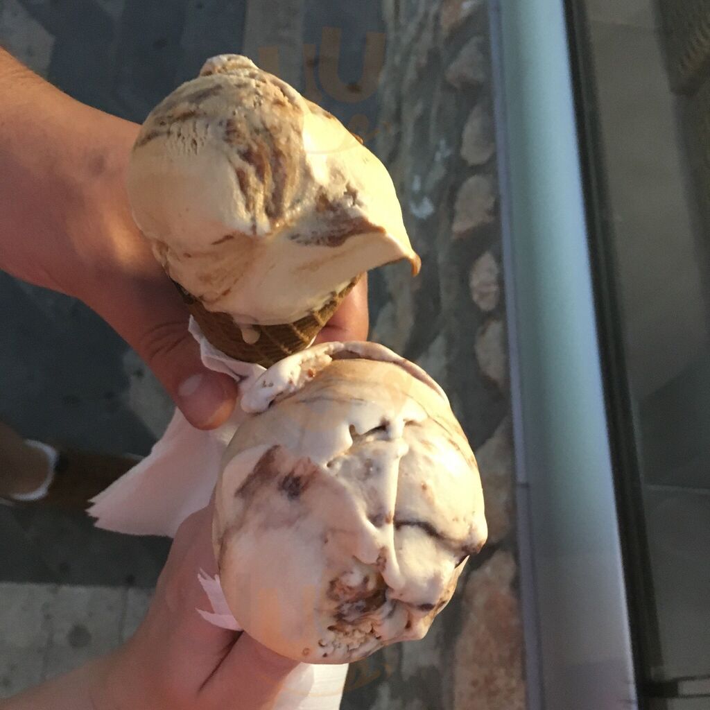 Chillz Gelateria & Cafe Bar