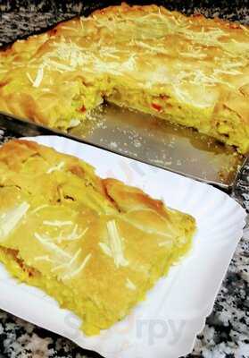 Chrysolofitissa Bakery