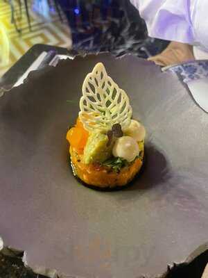 Nima Restaurant & Lounge Bar