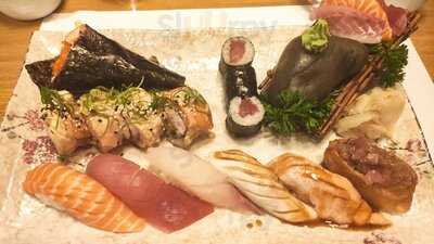 Mori Restaurant & Lounge