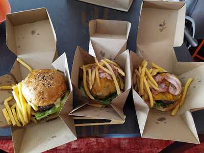 Viktoria Restaurant & Bar