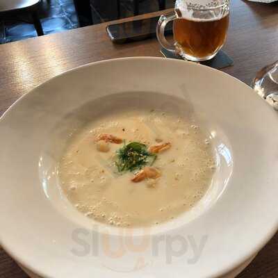 Vylazená Restaurace & Pivnice Ve Dvoře