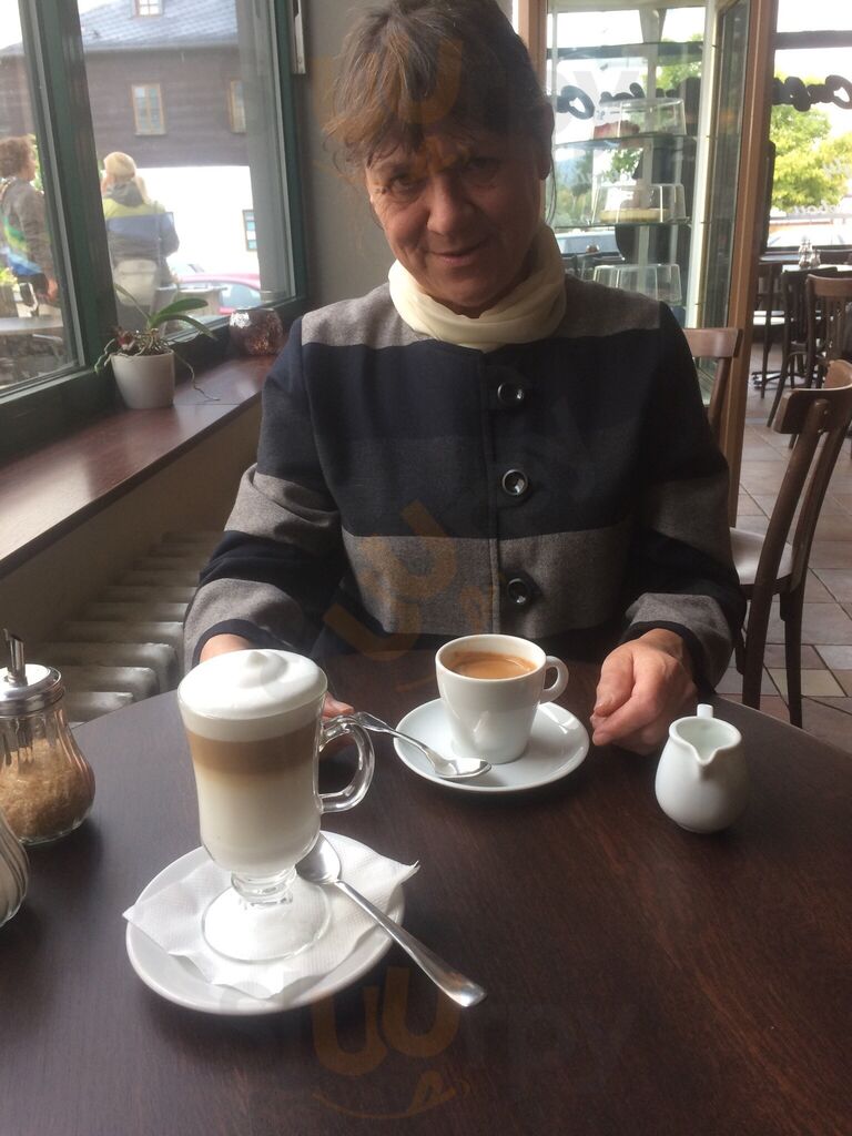 Carlos Café