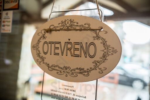 Cafe & Bistro Beseda