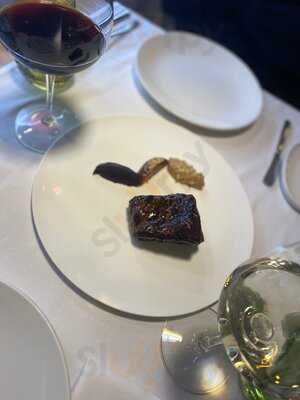 Meateater Steak & Wine