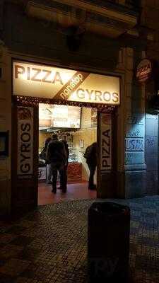 Pizza & Gyros