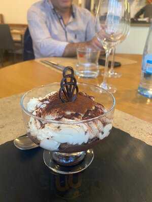 Ichnusa Botega Bistro