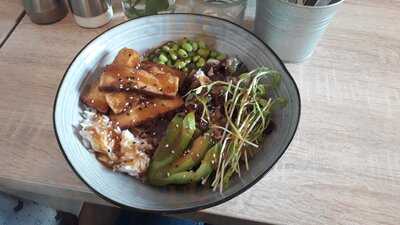 Happy Bean Bistro & Café