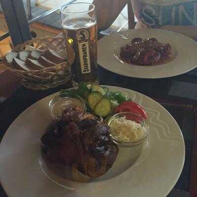 Bowiing Manta Restaurace