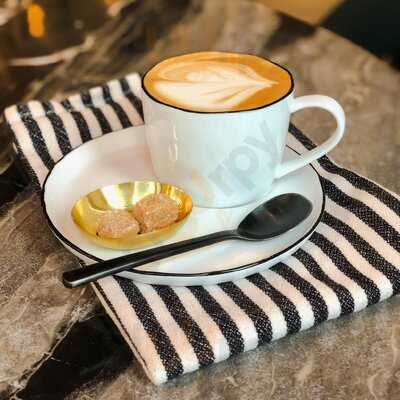 Kavárna Za Zrcadlem