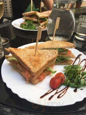 Vinárna Na Šikmé Ploše