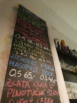 Illegal Beer Pivotéka