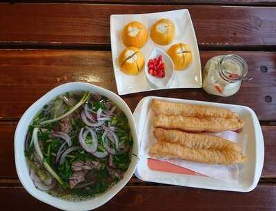 Pho Tung