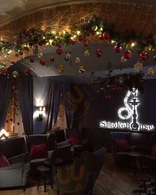 Smokehouse Lounge & Bar