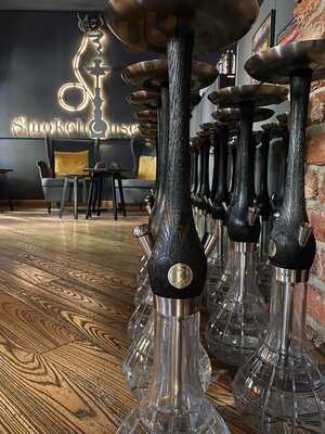 Smokehouse Lounge & Bar