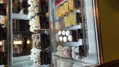 Zemanova Kavárna A Cukrárna