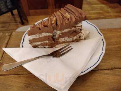 Kavarna U Zlatého Jelena