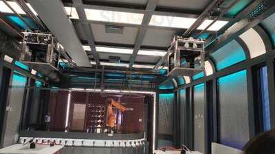 Cyberdog - Robotická Vinárna