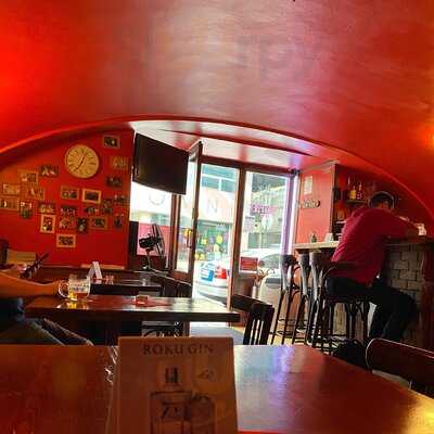 Repete Cocktail & Café Bar