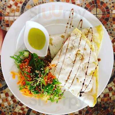 Amazonia Café - Step In