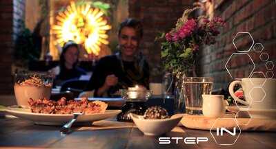 Amazonia Café - Step In