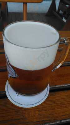 Pivnice Hlucha Zmije