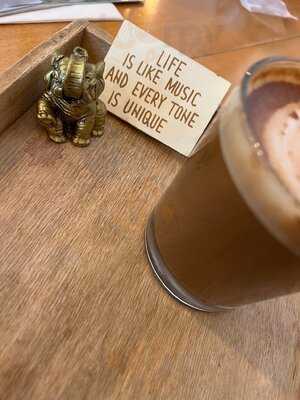 Bistro & Shop By Antonio Sandev