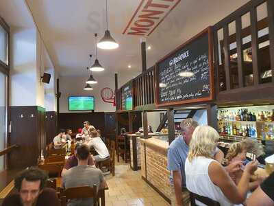 Montenegro Pub