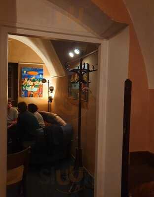 Napa Bar And Gallery