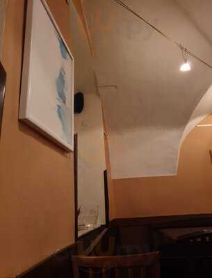 Napa Bar And Gallery