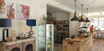 Co.de Coffee & Design