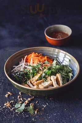 Banh-mi-ba Křižíkova