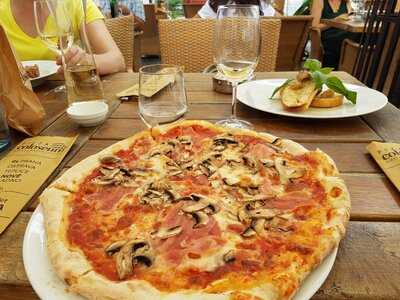 Pizza Coloseum Palác Myslbek