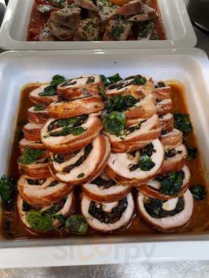 Zinc Bar & Restaurant