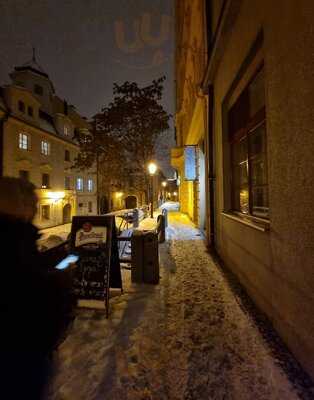 James Joyce The Irish Pub