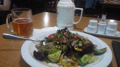 Restaurace Zlaty Hrozen