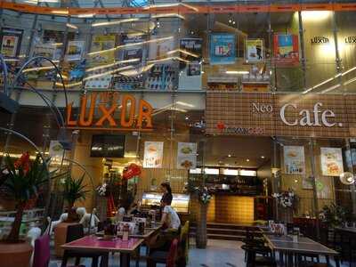 Neo Palladium Cafe