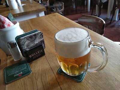 Hospůdka U Pětníka A Bar