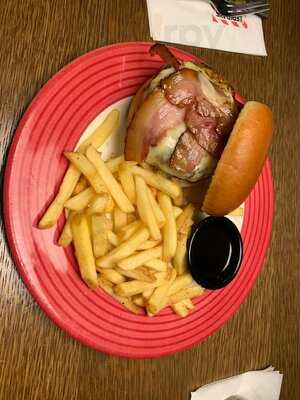 Friday's American Bar