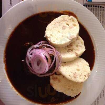 Zephyr Excellent Urban Pub