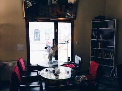 Metamorphosis Café & Bar