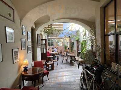 Club CafÉ MÍŠeŇskÁ