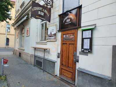 Steakový A Pivní Bar Pod Lékárnou