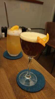 Botanic Bar & Bistro